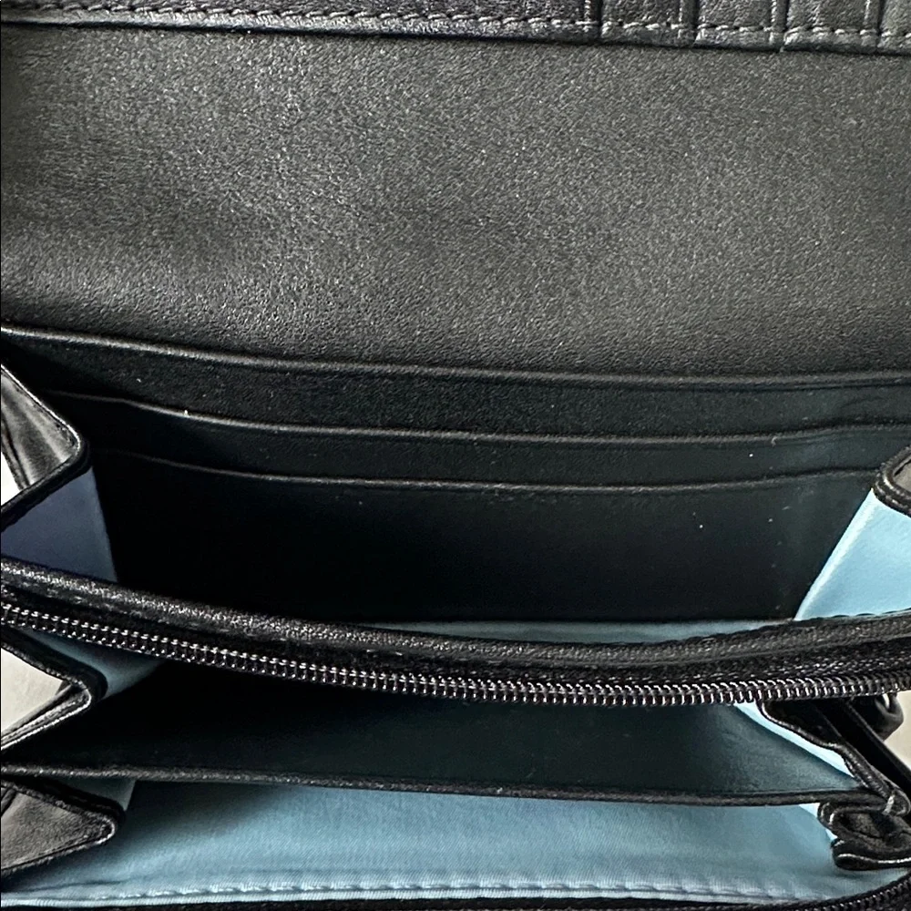 Coach Black Leather Fold Wallet - Picture 5 of 11